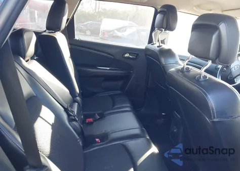 2017 Dodge Journey Crossroad Plus z USA, uszkodzony, nr VIN 3C4PDCGG8HT625817